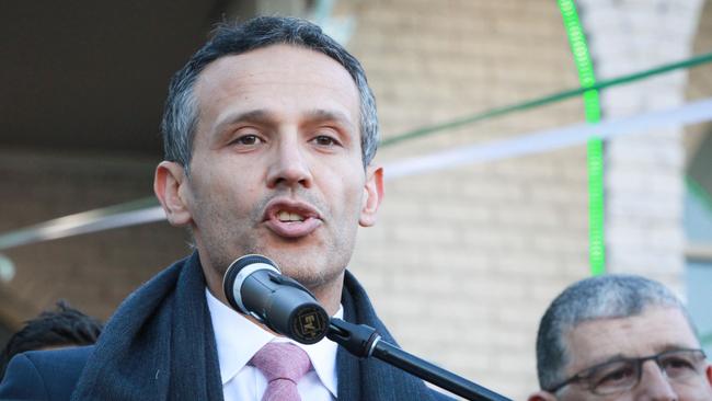 President of the LMA Samier Dandan.