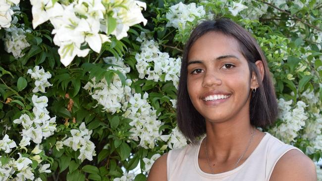 Eidsvold Girl 17-year-old Lashica Pope 2015 Miss Show Girl contestant Photo Noel Thompson / Central & North Burnett Times