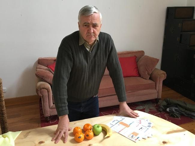 Victorian David Barton was given a fine for trying to hand over fruit at the Yamba fruit fly station  . He is refusing to pay it . Picture Supplied