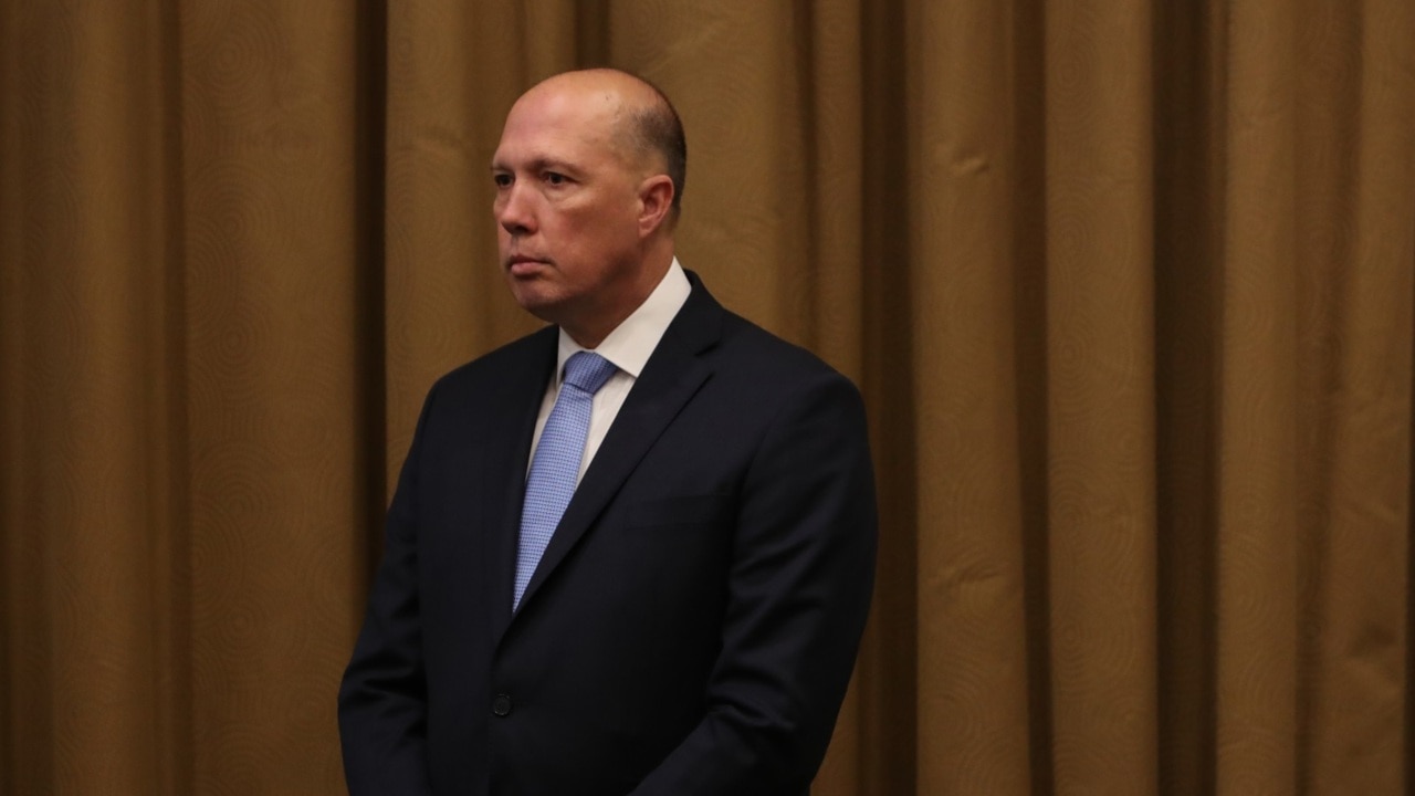 Dutton calls for child sex offender national registry