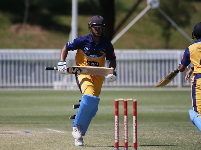 Paarth Sharma takes a run. Picture Warren Gannon Photography