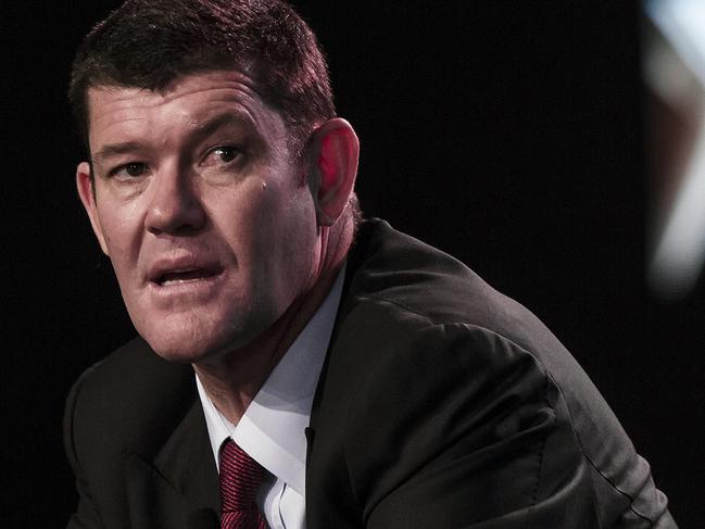 Billionaire James Packer, co-chairman of Melco Crown Entertainment Ltd., speaks during a news conference at Melco's Studio City casino resort in Macau, China, on Tuesday, Oct. 27, 2015. Studio City, which opens today, is the latest test of the former Portuguese colony's ability to attract visitors wanting to play on more than gaming tables and slot machines. Photographer: Justin Chin/Bloomberg *** Local Caption *** James Packer