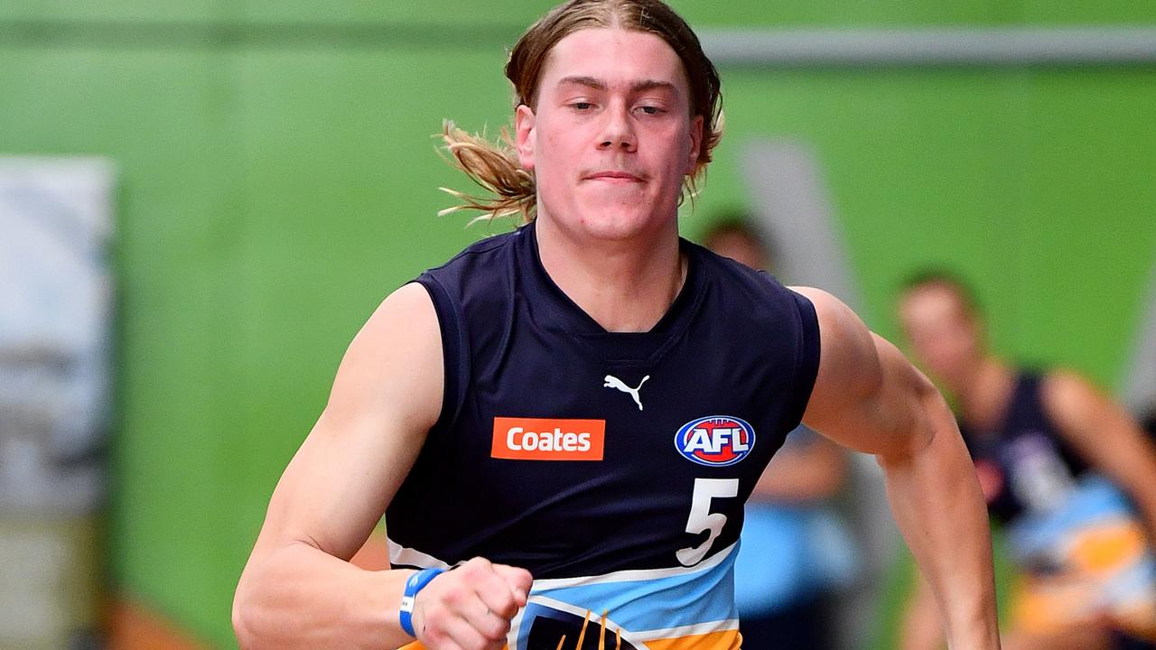 Dane Harvey of the Knights kicks a goal during the Coates Talent News  Photo - Getty Images