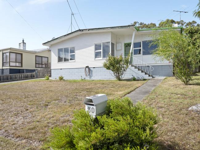Sold: No.30 Laurel St, Risdon Vale. Peterswald sold this property for $430,000 in February.