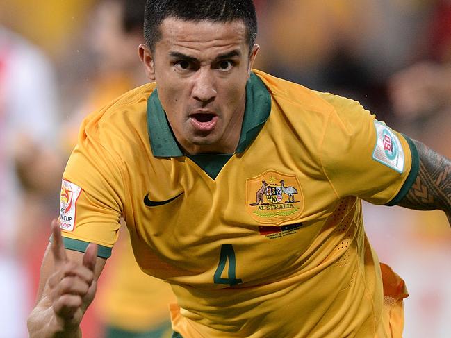 BRISBANE, AUSTRALIA - JANUARY 22: Tim Cahill of Australia cscores a goal during the 2015 Asian Cup match between China PR and the Australian Socceroos at Suncorp Stadium on January 22, 2015 in Brisbane, Australia. (Photo by Bradley Kanaris/Getty Images)