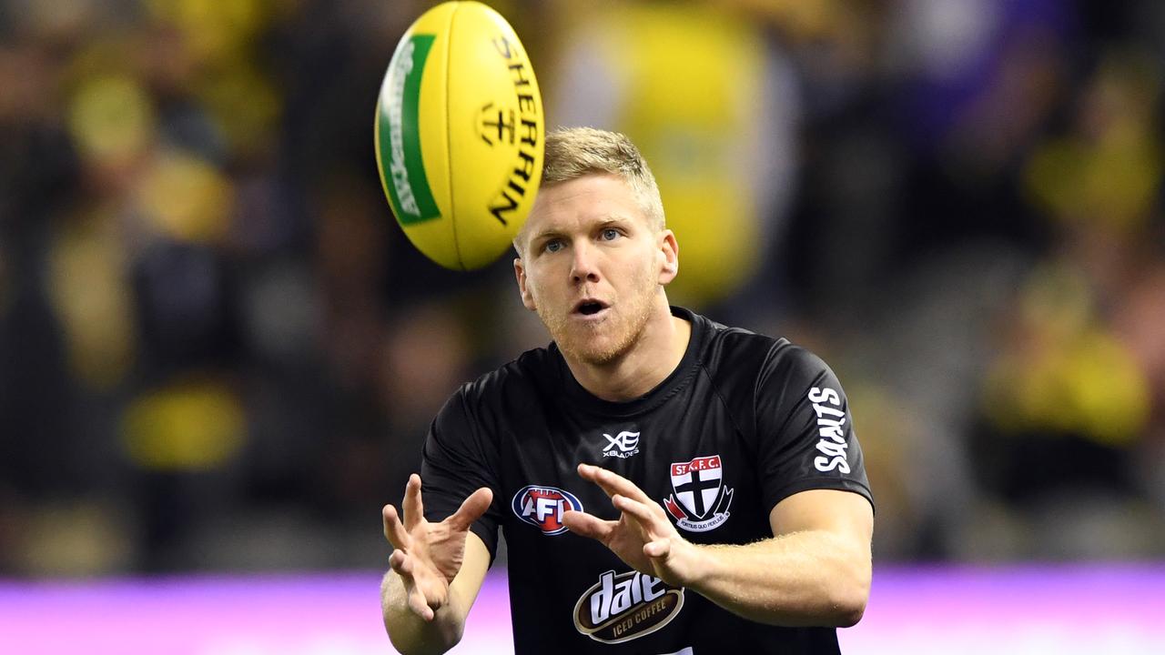 Dan Hannebery faces a fitness test to be able to take on the Cats. Picture: AAP Images