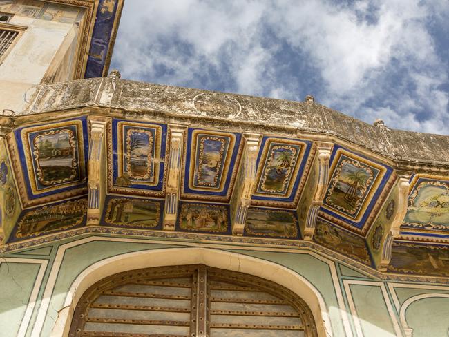 An old palace in Mandawa, Rajasthan.