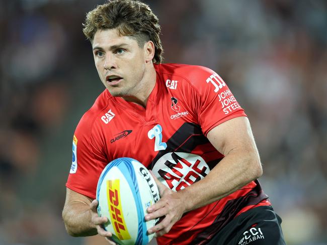 HAMILTON, NEW ZEALAND - FEBRUARY 21: James O'Connor of the Crusaders during the round two Super Rugby Pacific match between Chiefs and Crusaders at FMG Stadium, on February 21, 2025, in Hamilton, New Zealand. (Photo by Phil Walter/Getty Images)