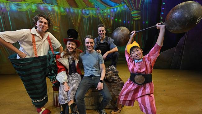 Round The Twist The Musical writer Paul Hodge (centre), with cast members including young Edison Ai (Bronson Twist), and Hanlon Innocent (Pete Twist), Charly Oakley (Linda Twist) and Matt Hetherington (Tony Twist), during a preview at QPAC in Brisbane. Picture: Lyndon Mechielsen