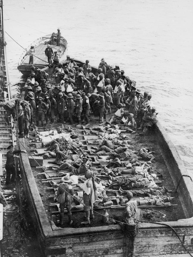 A flat-bottomed barge transporting wounded soldiers from Anzac Cove.