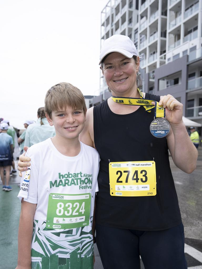 HOBART AIRPORT MARATHON 2024 Sophie Unwin and Claire Unwin. Picture: Caroline Tan