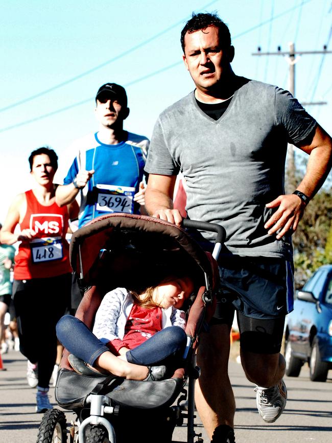 Pub2Pub, 5km to go at Mona Vale in 2010.