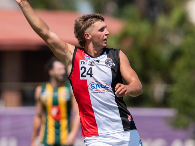 Will Sexton playing for Southern Districts against PINT  in Round 4 of the 2024-25 NTFL season. Picture: Pema Tamang Pakhrin