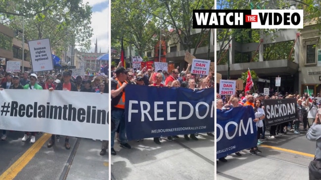 Melbourne protest- Anti-vaxxers and anti-fascists clash on city street