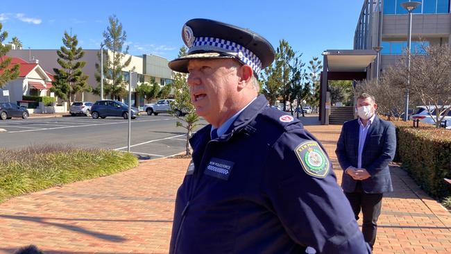 NSW Police Western Region commander Assistant Commissioner Geoff McKechnie speaking in Dubbo. Picture: Ryan Young