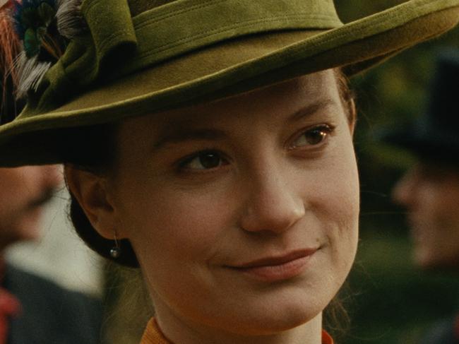 Mia Waskiowska in the film Madame Bovary