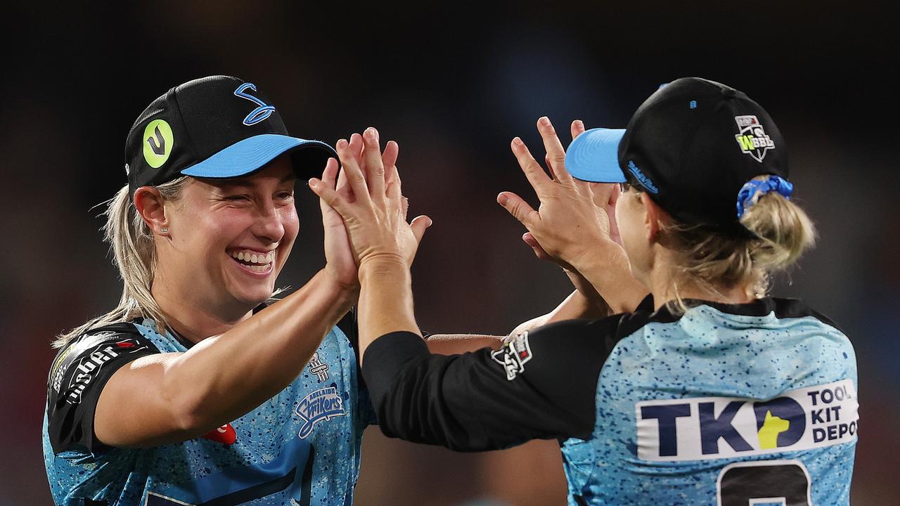 WBBL09 Final: Live Scores, Scoreboard, Adelaide Strikers V Brisbane ...