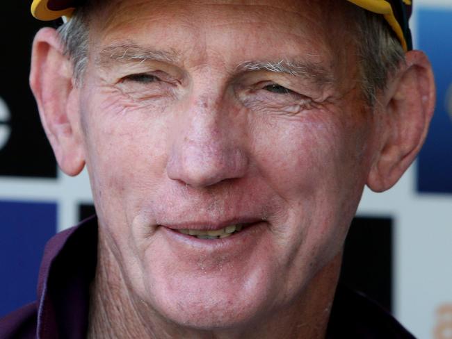 Wayne Bennett at Broncos training, Red Hill - Photo Steve Pohlner