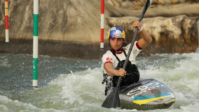 Jessica Fox prepares for the Australian Open. Picture: Justin Sanson