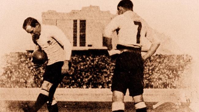 PIRATE: Herbert Henry (Dally) Messenger lines up kick for goal during NSW v Queensland Interstate game at SCG in Sydney in 1909.