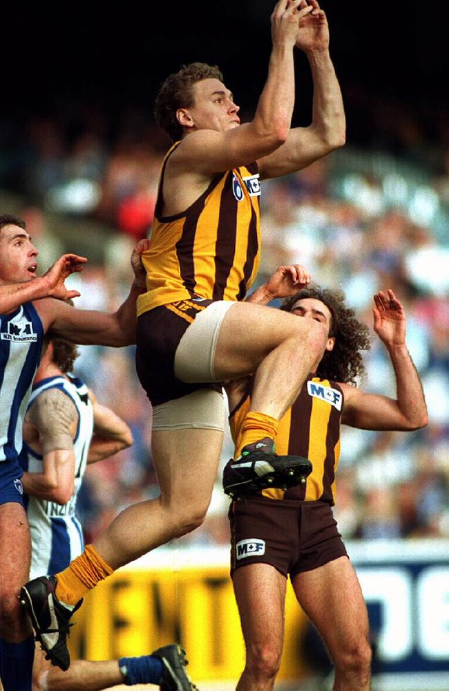 Paul Dear in his playing days, pictured with John Platten at the MCG.