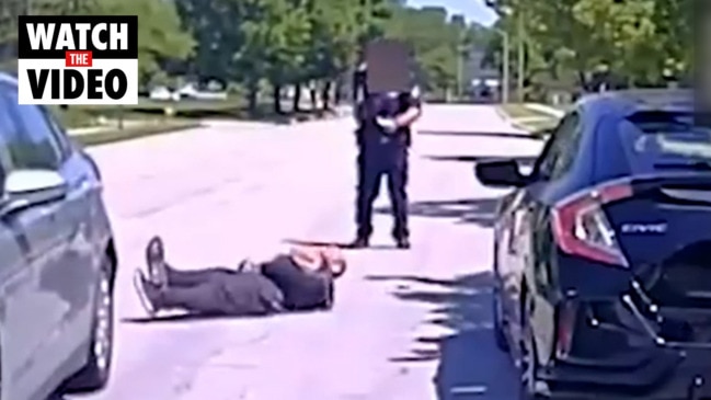 US Man Shot Dead After Lunging At Police With Axe | Video | The Weekly ...