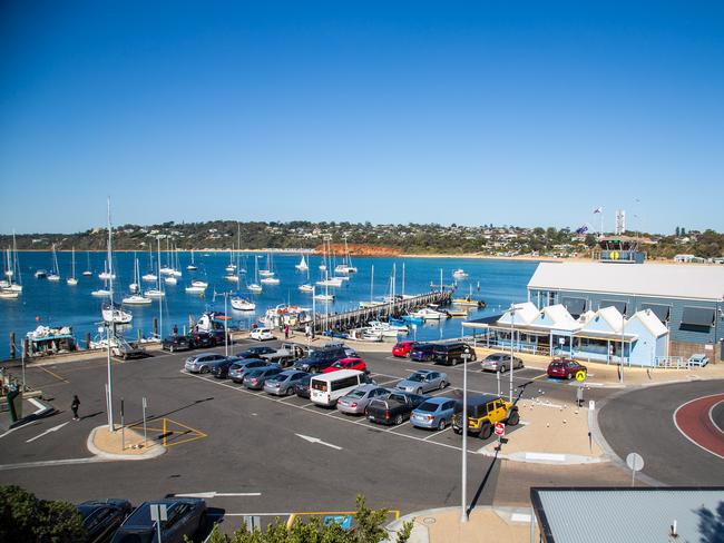 Mornington Peninsula paid parking Schnapper Point.jpg