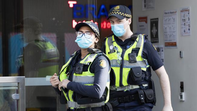 Protective service officers at the Brady Hotel quarantine centre in Melbourne CBD. Picture: NCA NewsWire/David Geraghty