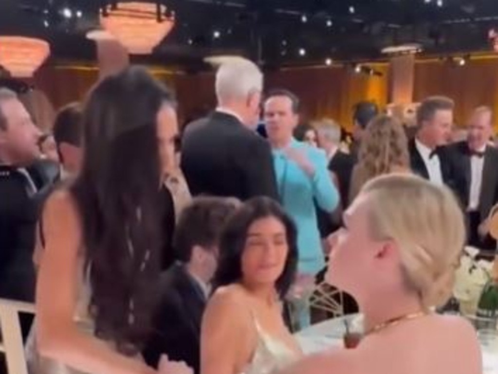 Demi Moore chats with Elle Fanning, completely ignoring Kylie Jenner at the Golden Globes ceremony. Picture: X