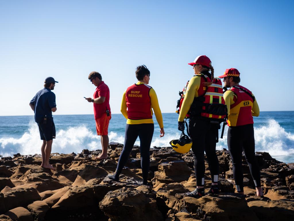 Surf rescue teams search for the missing Luca on Christmas morning: Picture: Tom Parrish