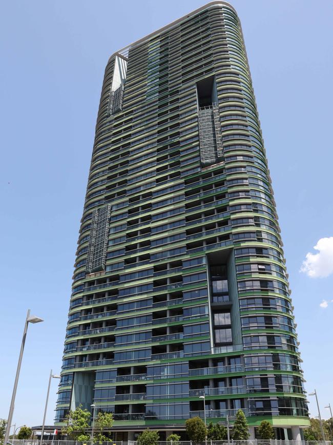 All 10 sales this year were at losses on their off the plan prices in the troubled Ecove-developed tower. Picture: David Swift.