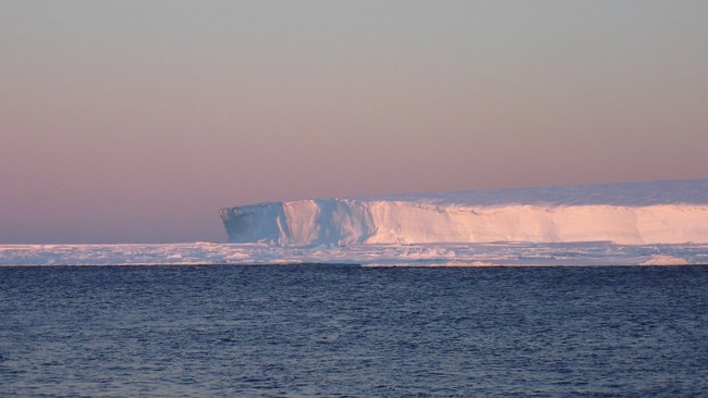 Rachael Robertson led a team of 18 people through a year-long expedition in Antarctica.