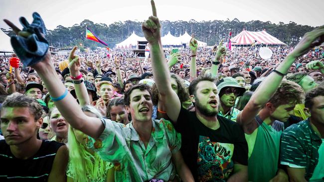 The crowd live it up at Lorne Falls Festival on New Years Eve 2017. Picture- Nicole Cleary