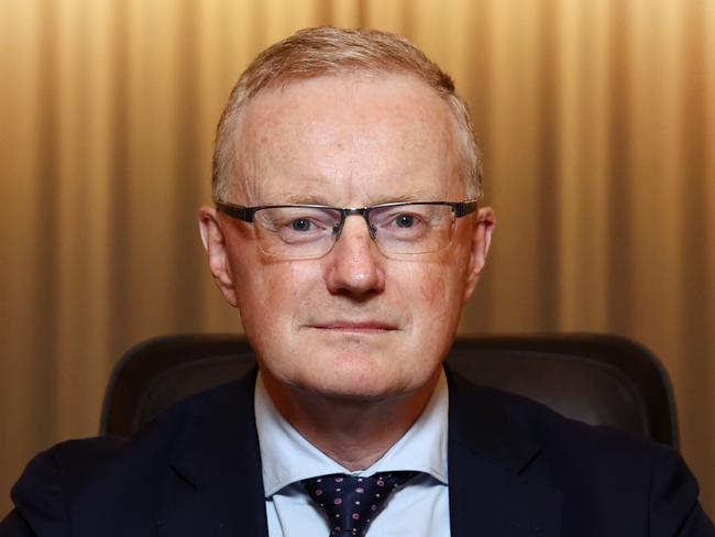 DAILY TELEGRAPH 23rd NOVEMBER 2021EMBARGOED FOR POWER 100Pictured at the Reserve Bank of Australia's main board room at Martin Place in Sydney is head of the RBA Governor Philip Lowe.Governor Philip Lowe was photographed for the Daily Telegraph Power 100 magazine and related online coverage.Picture: Richard Dobson