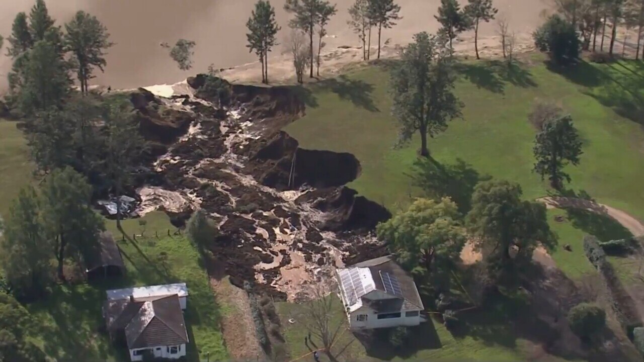 sinkhole house