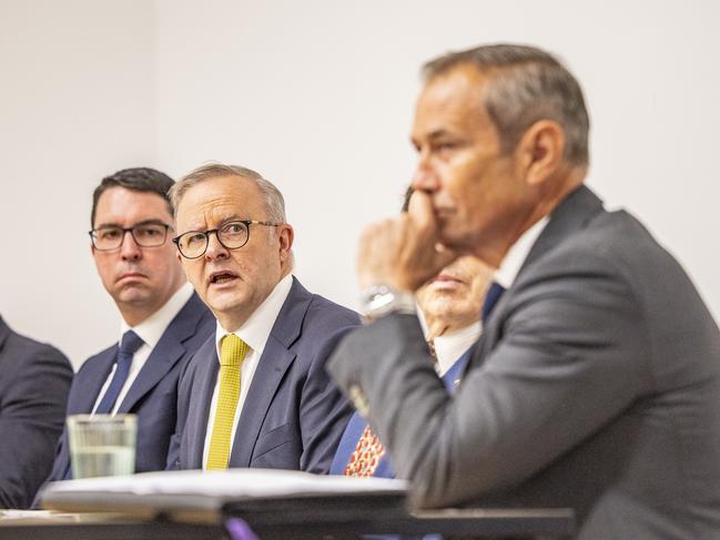 PERTH, AUSTRALIA. NewsWire Photos. 27 JANUARY 2025;Prime Minister Anthony Albanese and Premier Roger Cook at a private meeting with the Jewish community following the Holocaust Memorial in Yokine on Monday morning. Picture: POOL / NewsWire / Kelsey Reid