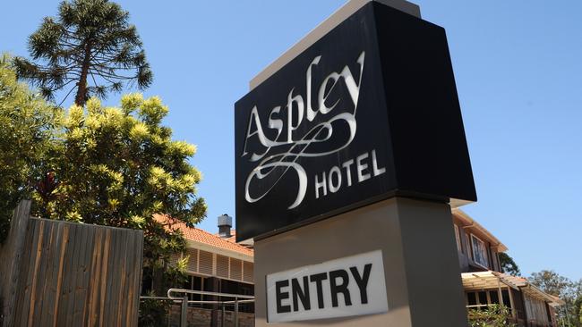 Aspley Hotel.