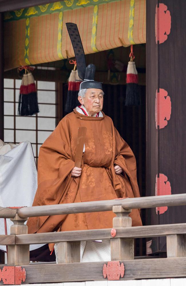 emperor-akihito-becomes-first-japanese-monarch-to-abdicate-in-200-years