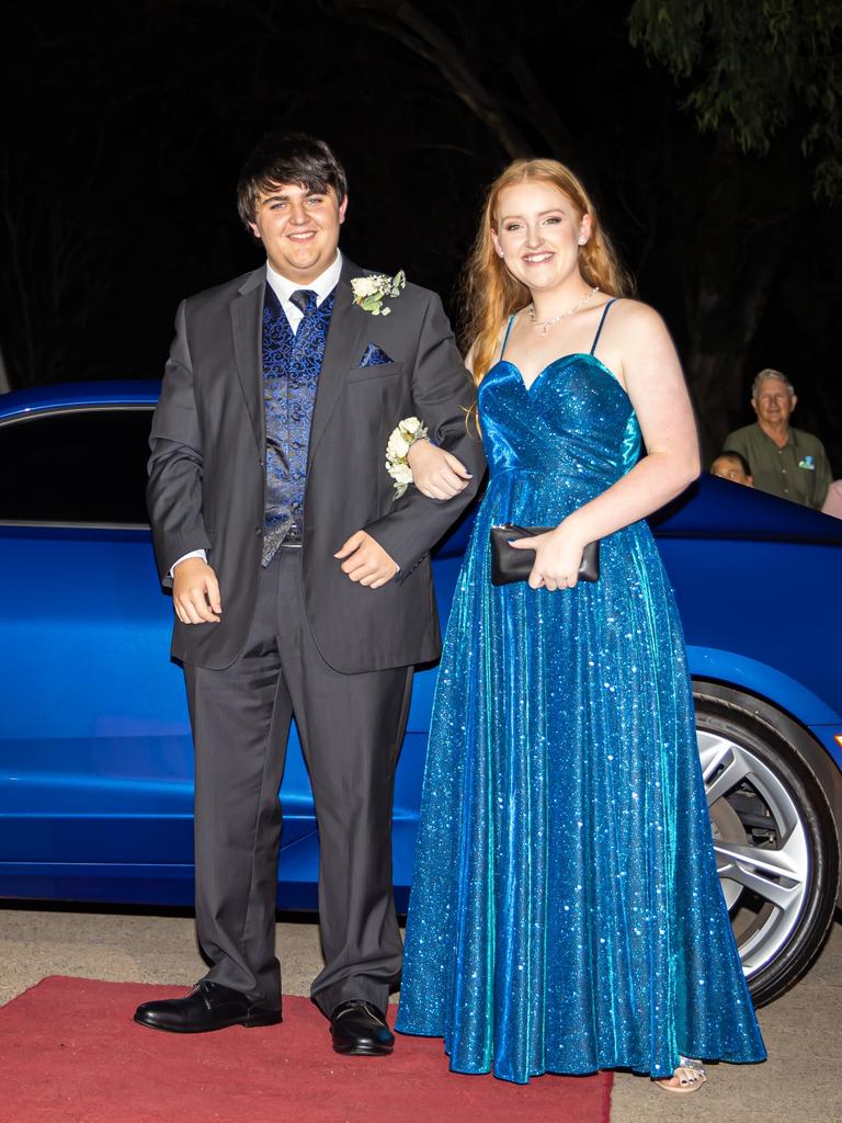 Dhanyil Jackson and Hannah Myer arriving at the 2021 Scots PGC College Cardinal. Photo Jedd Johnstone / The J’taime