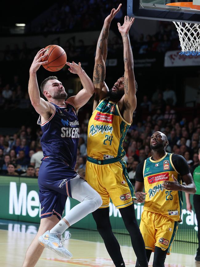 Import Marcus Lee continues to improve with every game for the JackJumpers. (Photo by Sarah Reed/Getty Images)