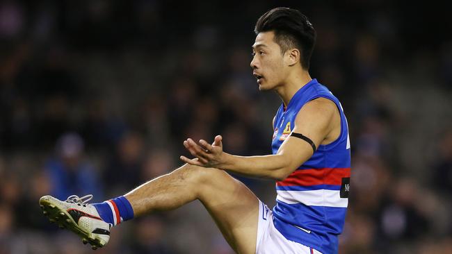 Lin Jong will go around for the Bulldogs for at least one more year. Picture: Michael Klein