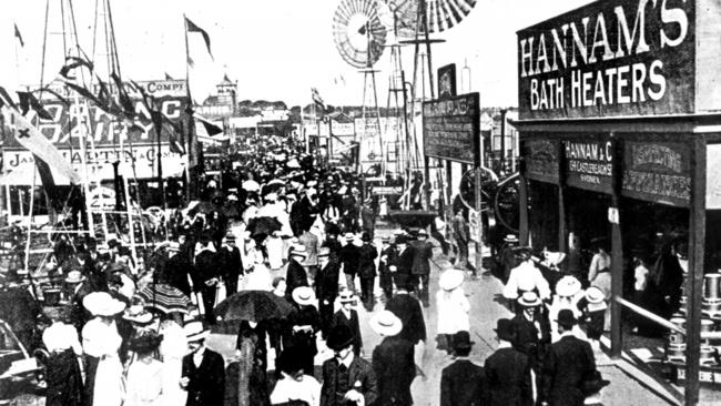 View of Royal Easter Show at Moore Park in 1915. Historical New South Wales (NSW) / Shows