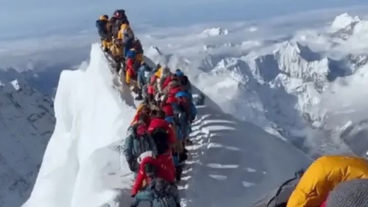 Filth, death in Everest crowding ‘nightmare’