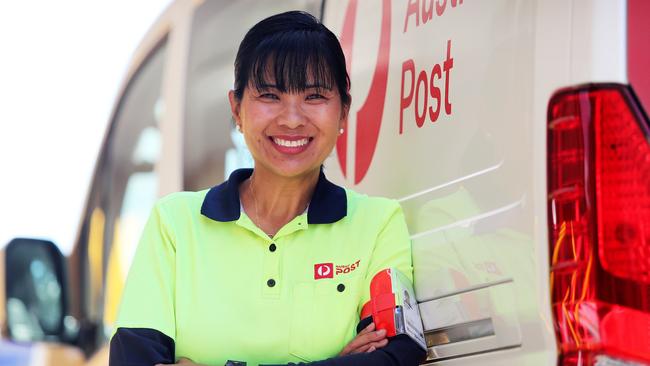Australia Post postal worker Rachel Arraiza has gone above and beyond to deliver mail to Australians during COVID-19. Picture: Tim Hunter