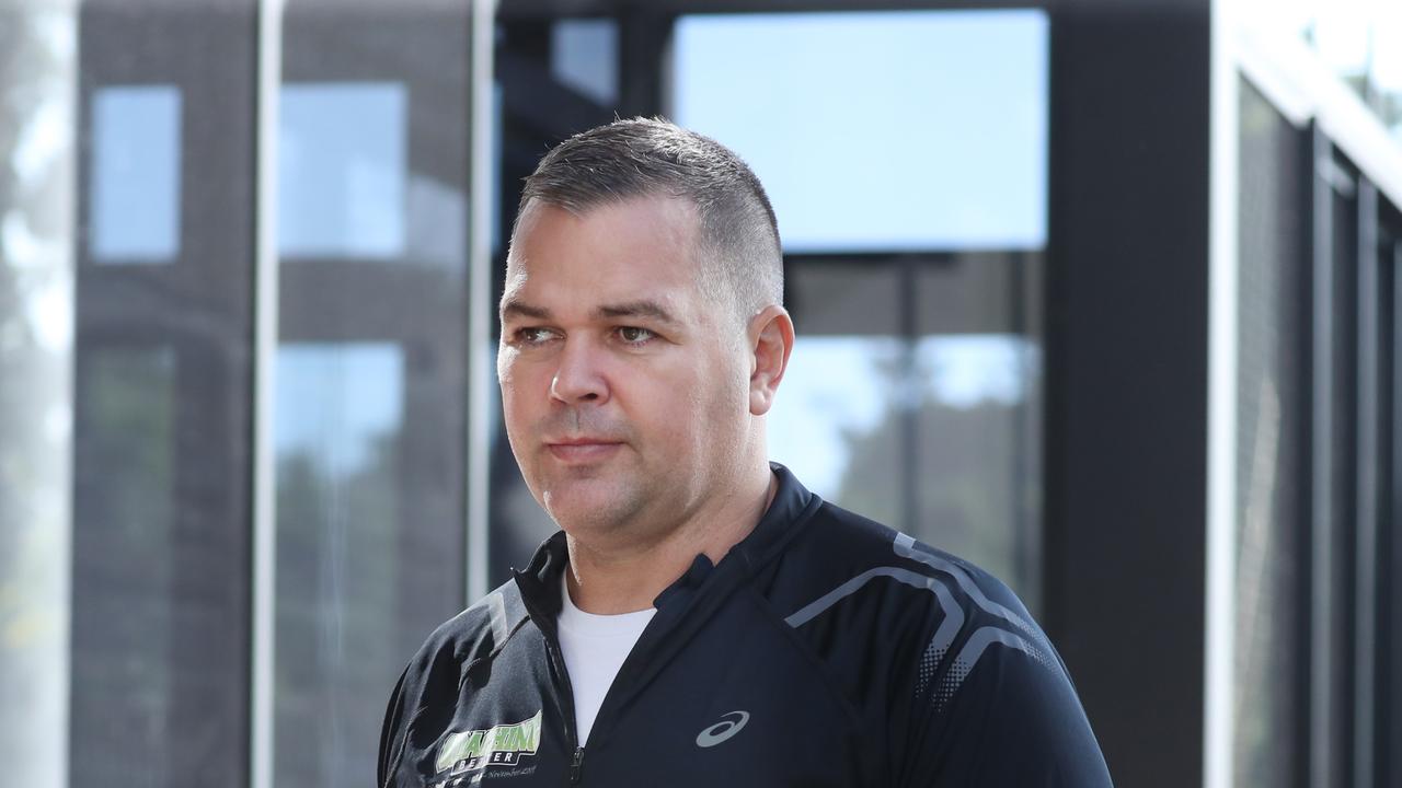 Brisbane coach Anthony Seibold is unimpressed with anti-vaxxers.