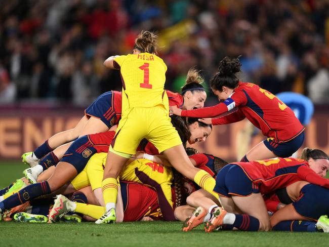 Spanish players celebrate. Picture: Justin Setterfield/Getty Images.