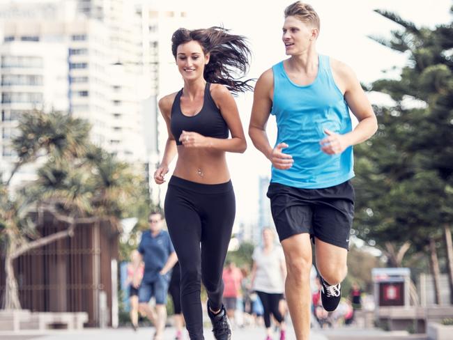 GC Good Health Guide - generic photo young couple running in Surfers Paradise