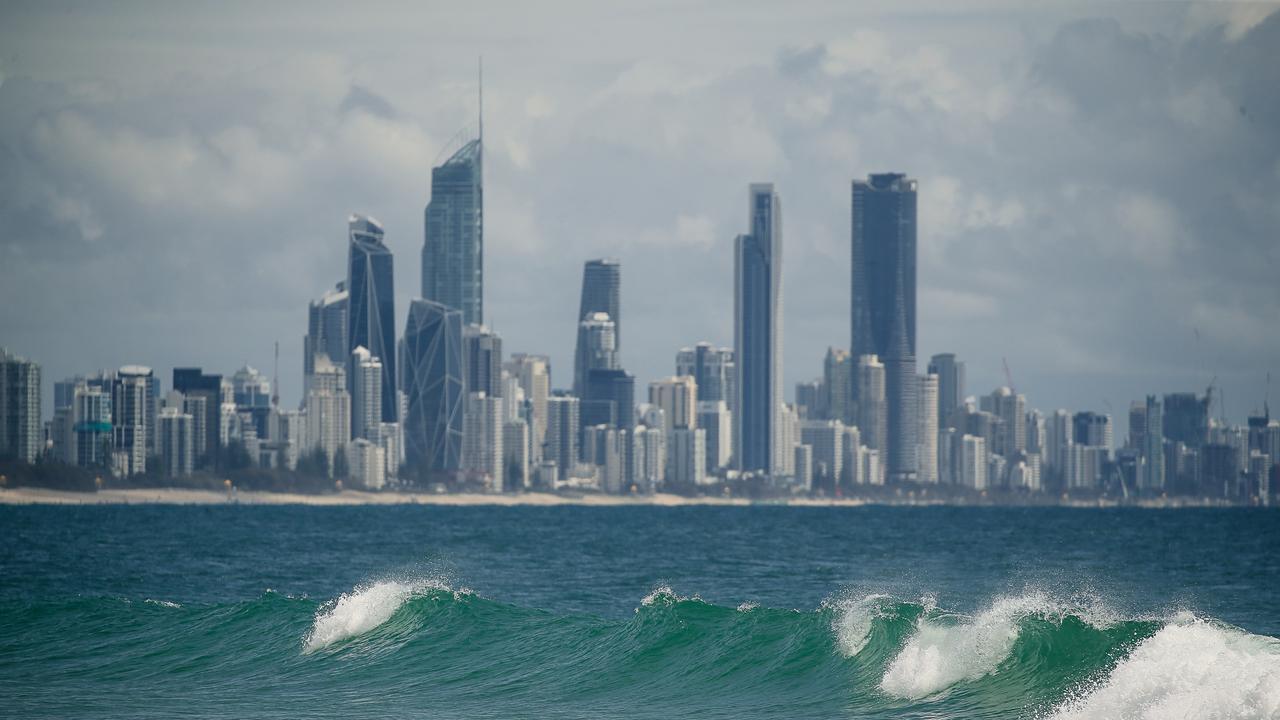 Burleigh Heads Drowning: Man Dies In Late Night Incident 