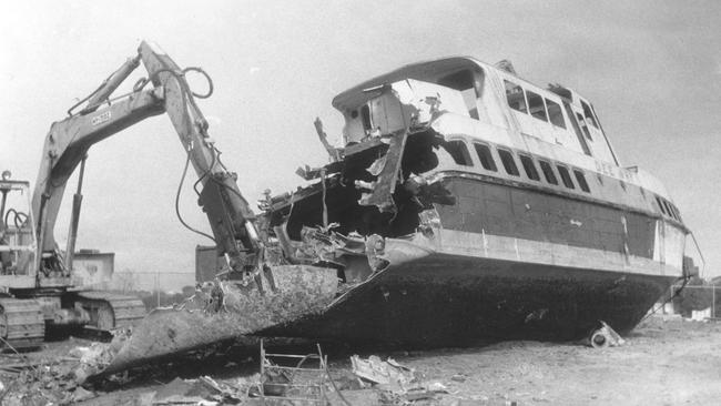 The hydrofoil Dee Why being broken up in July 1988. Photo Andrew Gowanlock