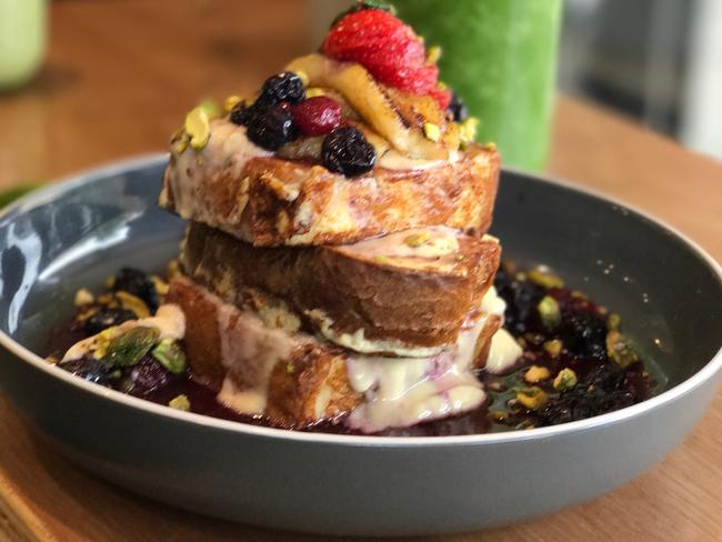 French Toast and green smoothie at Everyday Canteen.